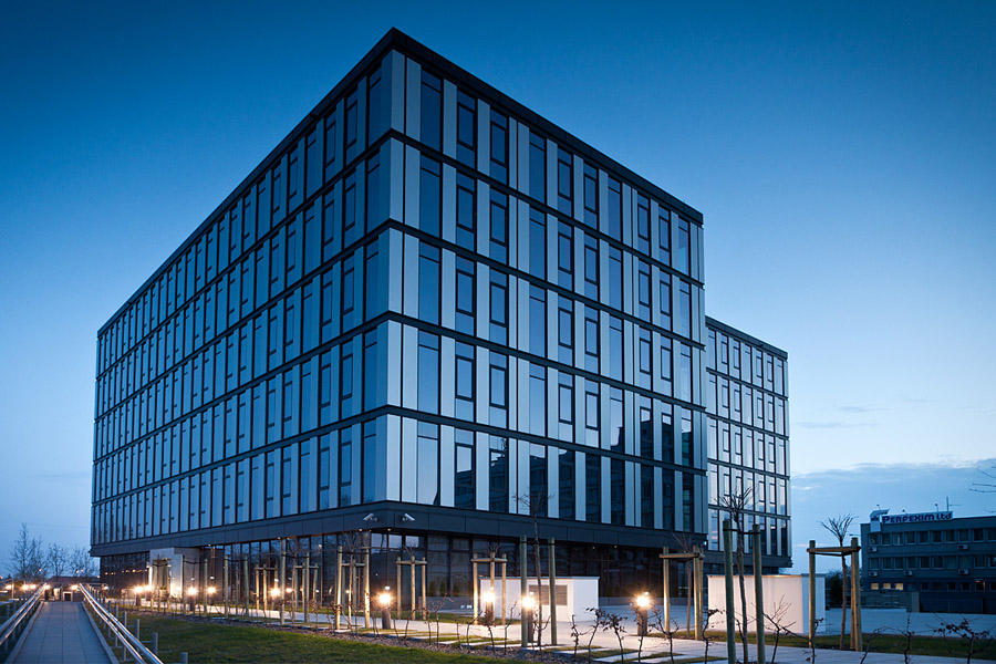 Budynek Poznańskiego Parku Technologiczno-Przemysłowego